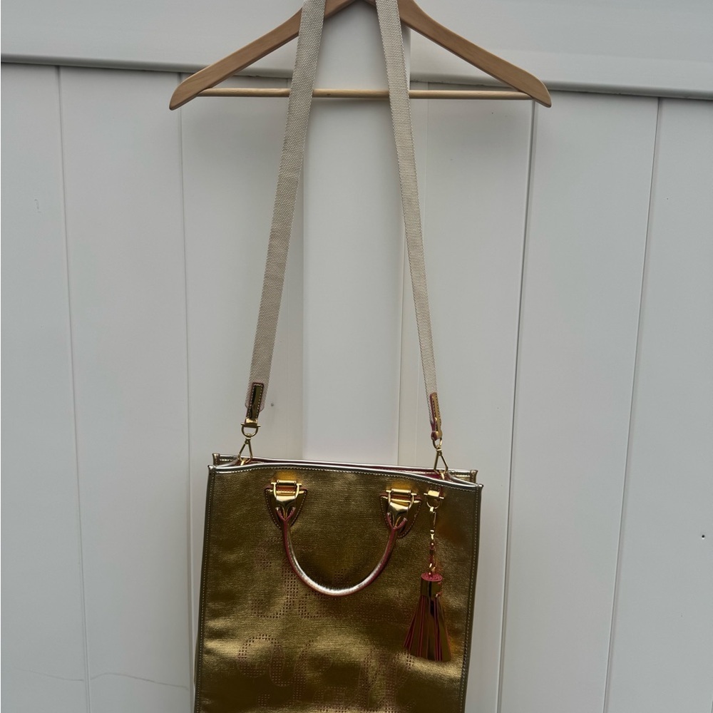 Draper James Metallic Gold "Totes Y'all" Owen Tote Bag Purse - Picture 3 of 17